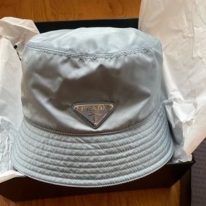 Prada Re-Nylon Bucket hat (blue)